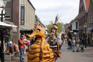 Straatfestival en Kleurrijk in de Hof