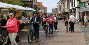 Straatfestival en Kleurrijk in de Hof