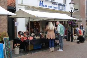 Straatfestival en Kleurrijk in de Hof