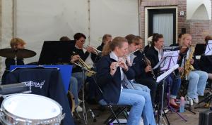 Straatfestival en Kleurrijk in de Hof
