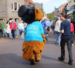 Straatfestival en Kleurrijk in de Hof