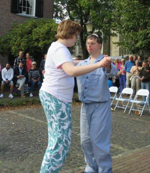 Straatfestival en Kleurrijk in de Hof