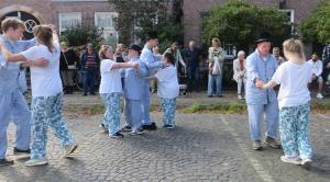Straatfestival en Kleurrijk in de Hof