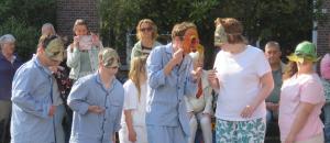 Straatfestival en Kleurrijk in de Hof