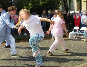 Straatfestival en Kleurrijk in de Hof