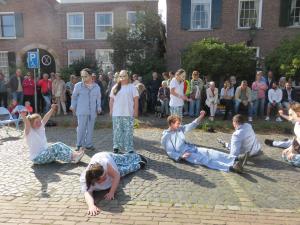 Straatfestival en Kleurrijk in de Hof