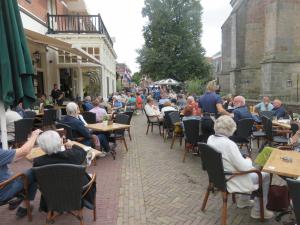Straatfestival en Kleurrijk in de Hof