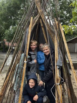 Opening groen schoolplein Erve Hooyerinck in Delden 