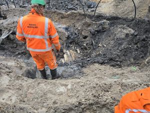 Sporen uit de middeleeuwen blootgelegd in centrum Delden