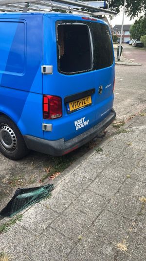 Duizenden euro&rsquo;s aan gereedschap gestolen uit bedrijfsbus in Delden