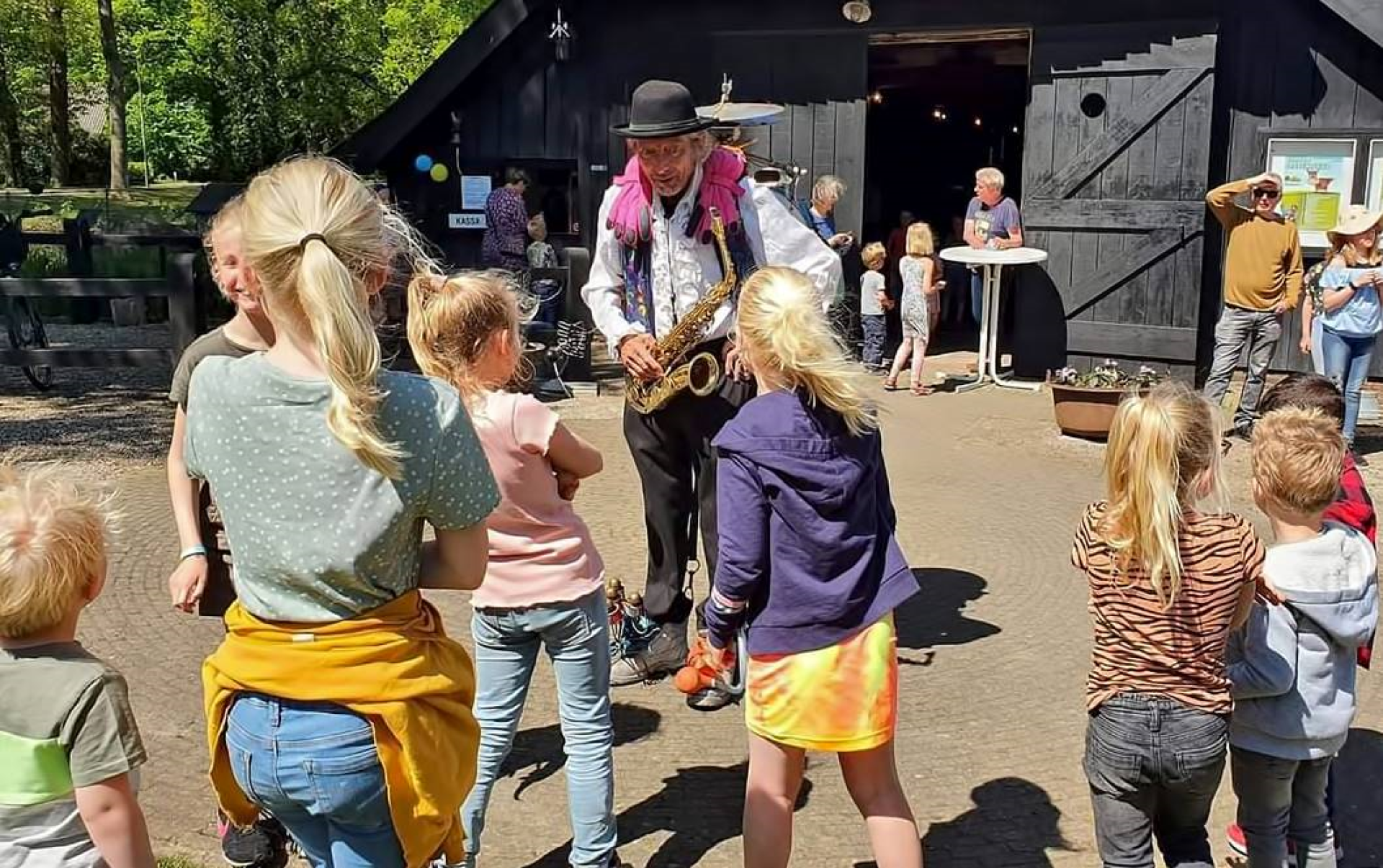 Museumboerderij Wendezoele start het seizoen met een gezellige kinderspeelmiddag op 30 april! 